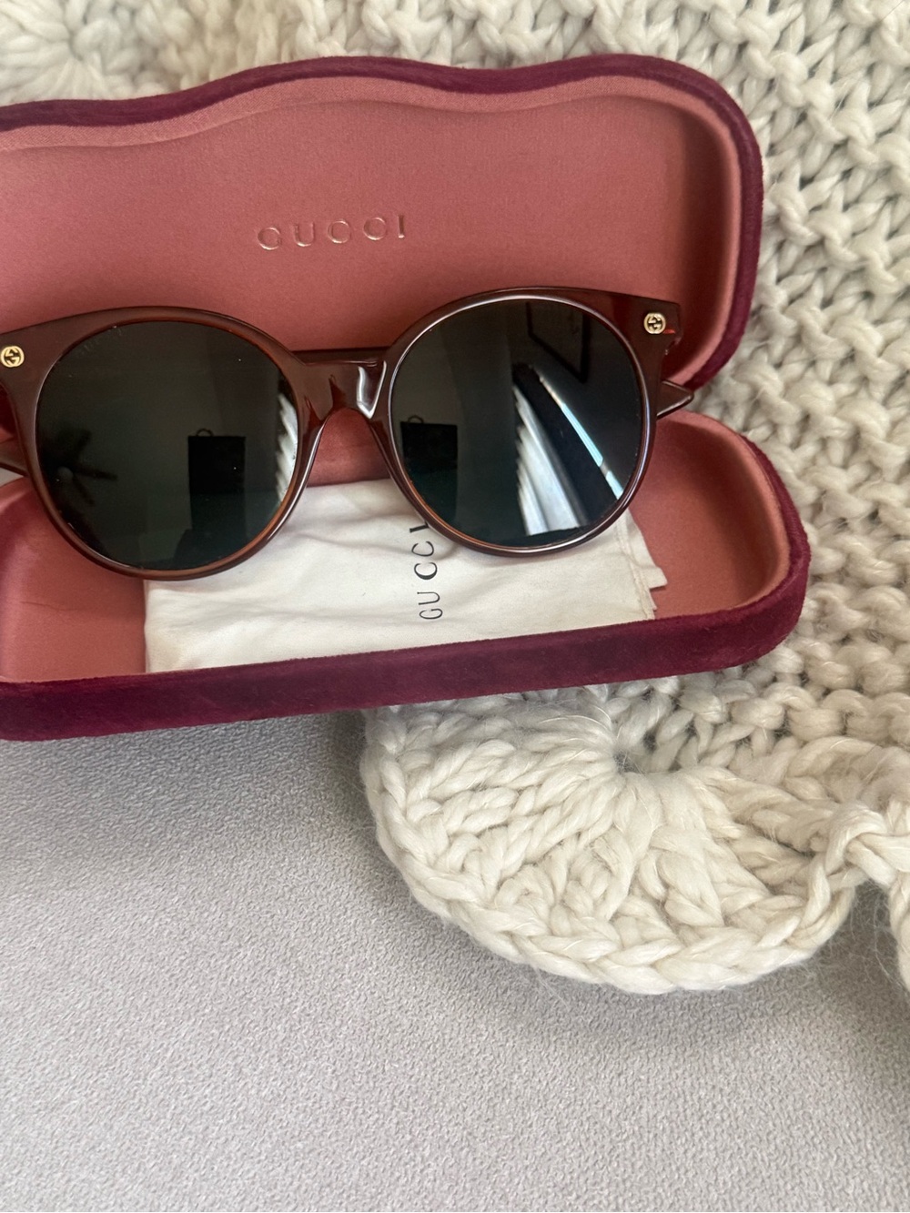 Gucci Round Burgundy Brown Sunglasses with Black Lenses